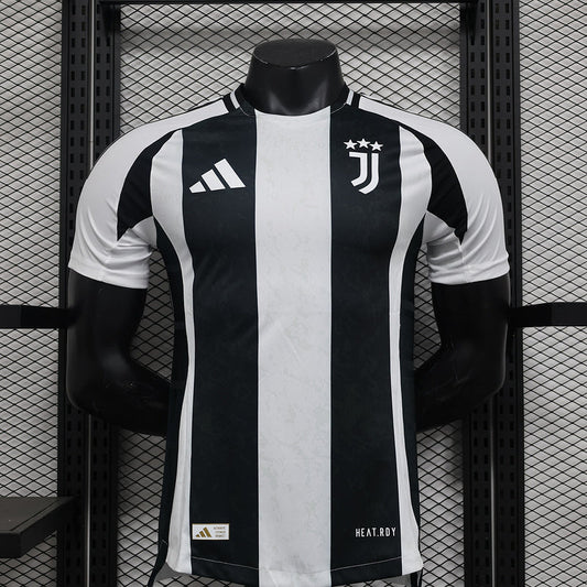Juventus 2024∕25 Home Jersey Player Version (BC30)
