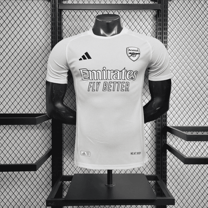 24∕25 player Arsenal Special Edition (70B7)