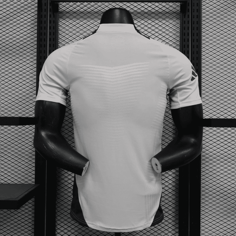 24∕25 player Real Madrid Front training suit